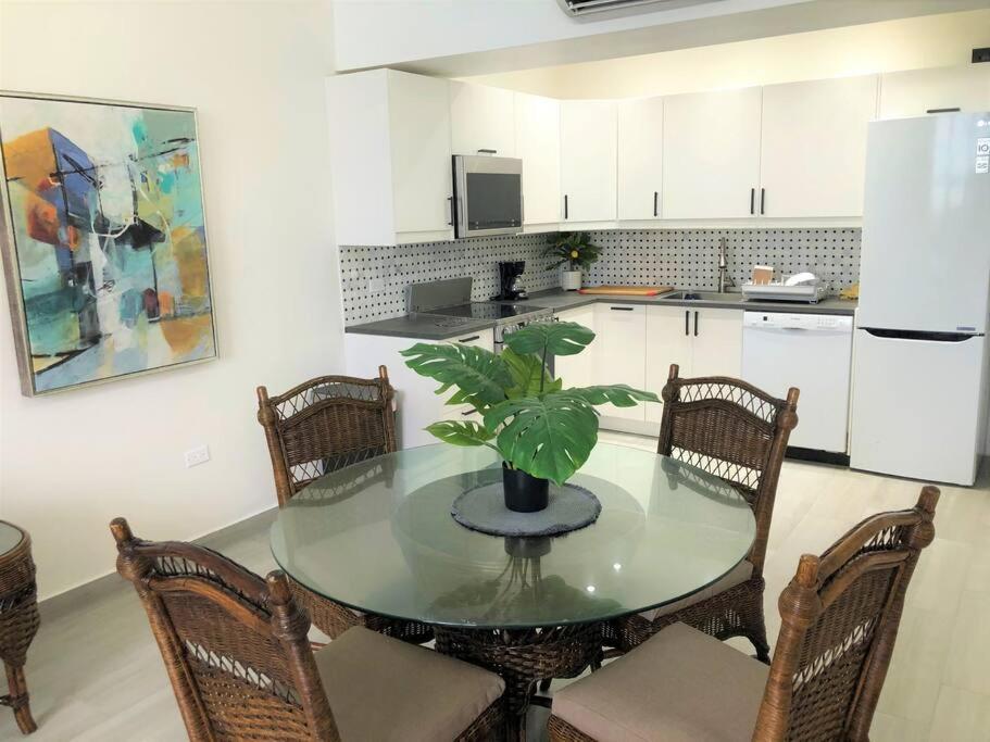 Beachfront Getaway For Two! อูมาเกา ภายนอก รูปภาพ